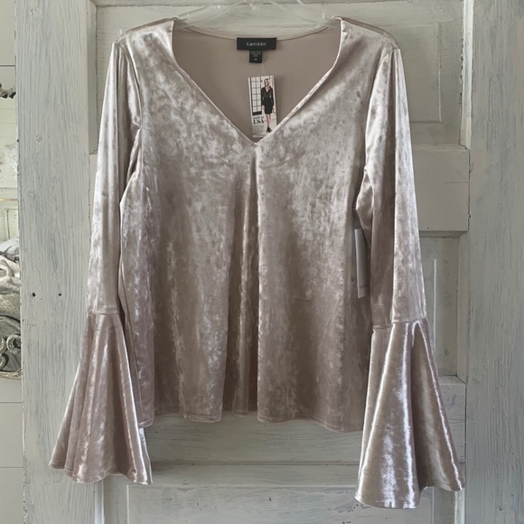 Karen Kane Velvet Bell Sleeve Top - Picture 4 of 6